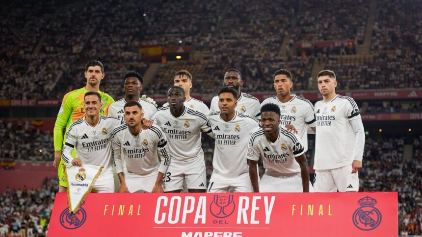 4, relaxează-te! Starul de la Real Madrid, desființat după El Clasico: „Performanță dezamăgitoare!” 1 4 stai jos fotbalistul de la real madrid facut praf dupa el clasico evolutie jalnica 680dc2097a0ff