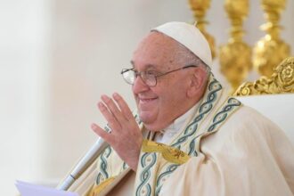 a murit papa francisc 6805fe1be4eda