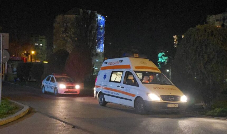 Tragedie pe podul de la Agigea: Un bărbat luptă pentru viață după ce a fost lovit de o mașină 1 accident grav pe podul de la agigea un barbat se zbate intre viata si moarte dupa ce a fost lovit de un autoturism 680fd2d76f3ed