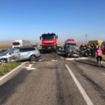 Coliziune violentă în apropierea Hanului Morilor din Hârșova: Trei răniți transportați la spital 2 accident rutier grav in zona hanul morilor harsova trei persoane au ajuns la spital 67fe821f7482e