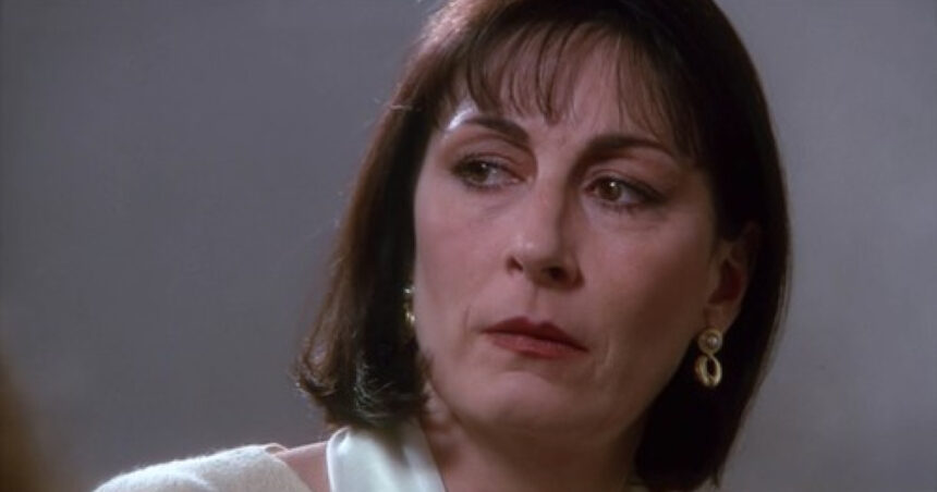 Anjelica Huston își împărtășește lupta cu cancerul: „Am învins și sunt mândră de realizările mele” 1 actrita anjelica huston dezvaluie ca a fost diagnosticata cu cancer am reusit sa supravietuiesc si sunt mandra 67f8cfb6d3e03