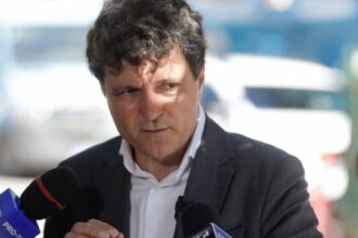 aep l a dat pe nicusor dan pe mana parchetului donatii nelegal declarate si folosirea masinii primariei in scop electoral 680a7ef7a0667