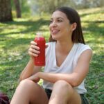 Suferi de Hashimoto și hipotiroidism? Încearcă acest suc zilnic pentru a combate inflamațiile! 3 ai hashimoto si hipotiroidism consuma zilnic acest suc antiinflamator 67fcf2fb104b7