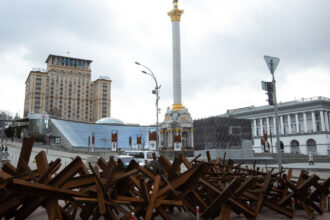 alerte de raid aerian la kiev si in estul ucrainei dupa expirarea armistitiului de paste explozii la mikolaiv 6805e1b6d91fe
