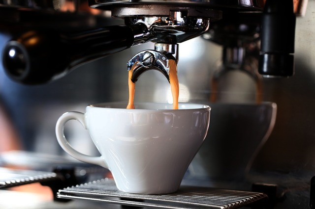 Prețul cafelei va crește pentru americani din cauza tarifelor impuse unui furnizor esențial 1 americanii vor plati mai mult pentru cafea deoarece tarifele lovesc un important furnizor 67ee93fa1f46a
