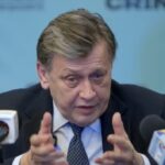 Antonescu: „Oscilez între 20 și 25%! Căile alegătorului sunt imprevizibile!” 2 antonescu ma zbat intre 20 si 25 nebanuite sunt caile alegatorului 67f8be73c114f