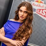 Theo Rose dezvăluie vestea despre al doilea copil: „Adorăm energia vibrantă și jucăușă!” 2 anuntul facut de theo rose despre cel de al doilea copil ne place atmosfera galagioasa si jucausa exclusiv 6809055f85b73