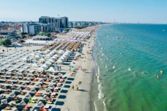 aproape jumatate de milion de euro cere proprietarul pentru un spatiu comercial din mamaia nord din zona cluburilor 680324193f3a8