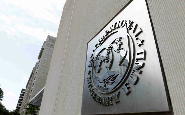 Argentina își deschide porțile economice: Acord record de 20 miliarde de dolari cu FMI, fără restricții valutare! 1 argentina a semnat un acord de 20 miliarde dolari cu fmi si renunta la controalele valutare 67fb71550a1dd