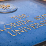 Tragedie la Universitatea din Florida: 6 răniți grav, un suspect în custodia autorităților. 3 atac armat la universitatea din florida 6 oameni sunt in stare grava un suspect a fost retinut 68015df74e5b9