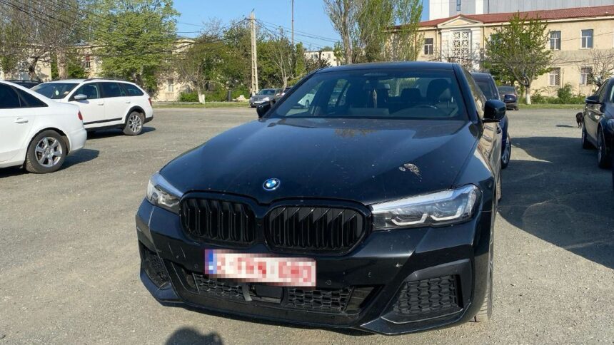 Mașină de lux aflată pe lista de căutare a autorităților belgiene, găsită de polițiștii de frontieră din Constanța 1 autoturism de lux cautat de autoritatile din belgia descoperit de politistii de frontiera constanteni 680b50d03663c