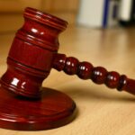 Bărbatul acuzat de omorul brutal al doi căței, scăpat de închisoare: Decizia judecătorilor de a-l plasa în arest la domiciliu 2 barbatul care a ucis cu cruzime doi catei liber sa meaga la munca judecatorii au decis sa il trimita in arest la domiciliu 680a58f7589c5