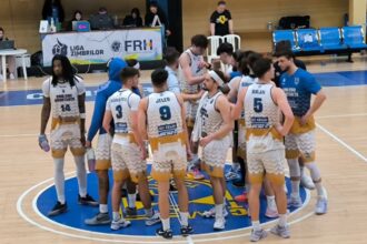 baschetbalistii de la csm constanta incheie sezonul regulat in sala sporturilor 680dddc180b2b