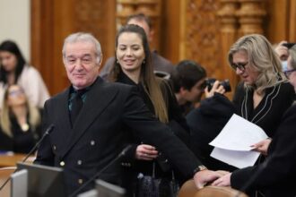 becali a demisionat din aur si il sustine pe crin antonescu mesaj catre simion o sa vezi dupa 3 4 5 luni de zile vei cadea tandari te vei face 67fd37a25a81b