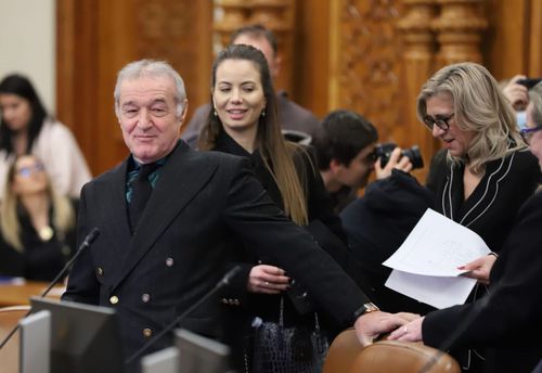 Becali părăsește AUR și își oferă sprijinul lui Crin Antonescu: "Simion, în câteva luni vei ajunge la capătul drumului!" 1 becali a demisionat din aur si il sustine pe crin antonescu mesaj catre simion o sa vezi dupa 3 4 5 luni de zile vei cadea tandari te vei face 67fd37a25a81b