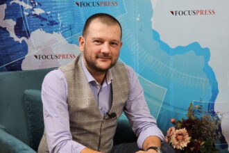 bogdan bola este noul director interimar al spitalului orasenesc harsova 67f291530d6c3