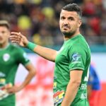 budescu poftit sa iasa la pensie ilie stan replica taioasa pentru un jucator care a pacalit fotbalul destul 67ed4b813e9b7