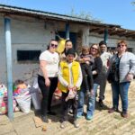 „Sărbătoarea Paștelui: Zâmbete și Împliniri pentru Familiile din Saraiu” 2 campania lumina si bucurie de paste la final mai multe familii din saraiu fericite de sarbatori 67ffb4ec0d1f5