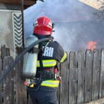 Incendiu devastator în Murfatlar: Pompierii mobilizați în forță pentru salvare! 3 casa din murfatlar cuprinsa de flacari interventie de amploare a pompierilor 680380dd8a931