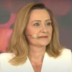 Prețul rochiei albe purtate de Elena Lasconi la dezbaterea electorală: creația unei vedete cu un brand de modă renumit 2 cat costa rochia alba purtata de elena lasconi la dezbaterea electorala s a imbracat de la o vedeta care detine un brand de haine 68107ece26562