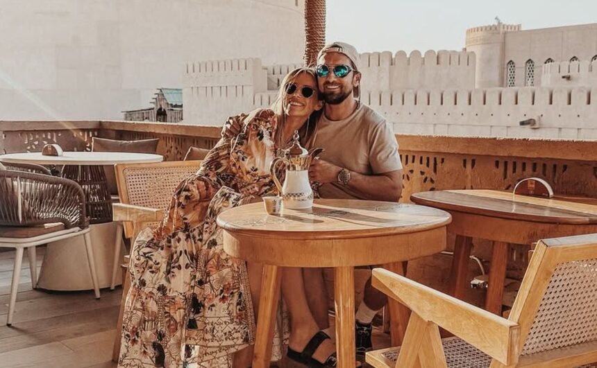 Deliciile culinare ale lui Dani Oțil și Gabriela Prisăcariu în vacanța de Paște: surpriza neplăcută din Oman care i-a făcut să își dorească să revină acasă! 1 ce au mancat dani otil si gabriela prisacariu sotia lui in vacanta de paste dezamagiti de preparatul primit in oman ne intoarcem in romania 6807574f66213