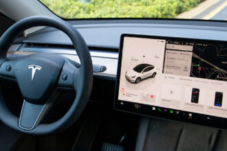 ce modificari este acuzata tesla ca face masinilor sale pentru a evita reparatiile in perioada de garantie procesul intentat in sua 6804aa9ecfde6