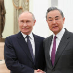 China își reîntărește legătura „de neclintit” cu Rusia și aspiră la o implicare în discuțiile despre Ucraina. „Întotdeauna aliați” 3 china isi reafirma prietenia eterna cu rusia si vrea un rol in negocierile privind ucraina niciodata dusmani 67ec1a61d0703