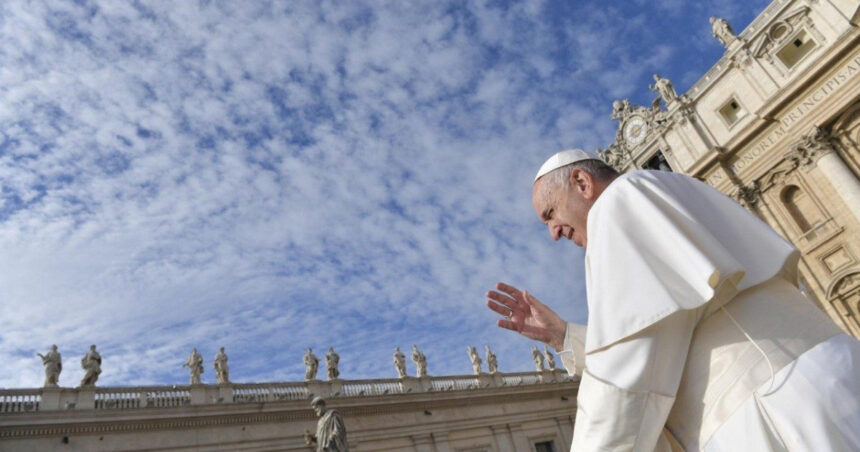Cinci argumente care vor asigura moștenirea lui papa Francisc în paginile istoriei 1 cinci motive pentru care papa francisc va ramane in istorie 68075e43899fb
