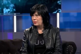 cine i a dat bani marianei moculescu sa plateasca chiria restanta proprietara garsonierei nu m a mai cautat ea de acum actioneaza prin avocat 68109bead5d7d
