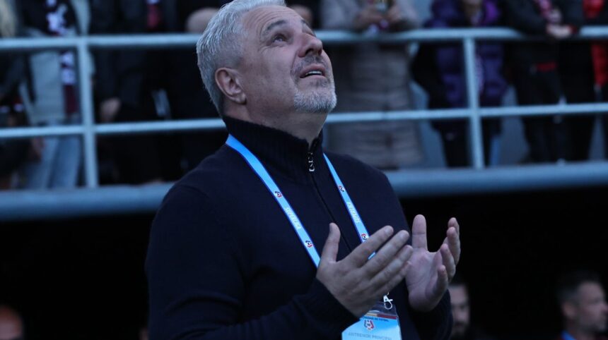 RAPIDUL LUI MARIUS ȘUMUDICĂ ÎN ULTIMA LINIE A PLAY-OFF-ULUI DUPĂ ÎNFRÂNGEREA DIN GIULEȘTI - MOMENTE INCREDIBILE CU GOLURILE FANTASTICE ALE U CLUJ 1 clasament rapidul lui marius sumudica ramane tintuit pe ultimul loc din play off dupa esecul din giulesti video cu golurile superbe ale lui u cluj 6803f94778ba0