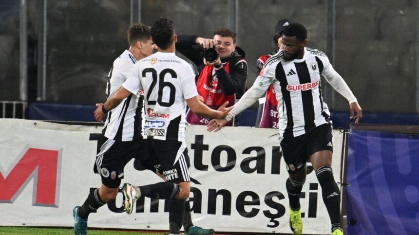 U Cluj răstoarnă play-off-ul! Surpriză pentru Șumudică și o lovitură în lupta pentru titlu 1 clasament u cluj da peste cap play off ul soc pentru sumudica si lovitura in cursa la titlu 680d2eff8fea0