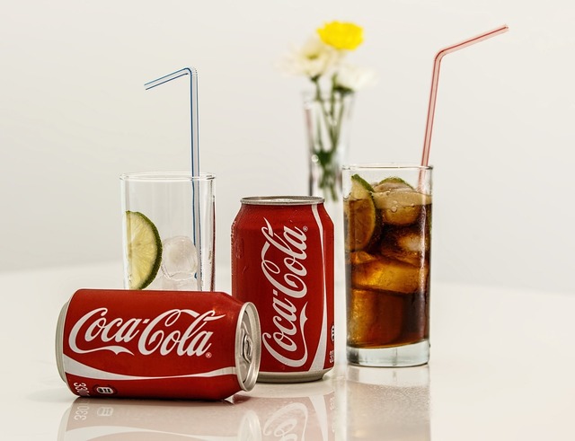 Coca-Cola își sporește câștigurile: Războiul comercial sub control 1 coca cola isi urca profitul razboiul comercial gestionabil 68127392704c3