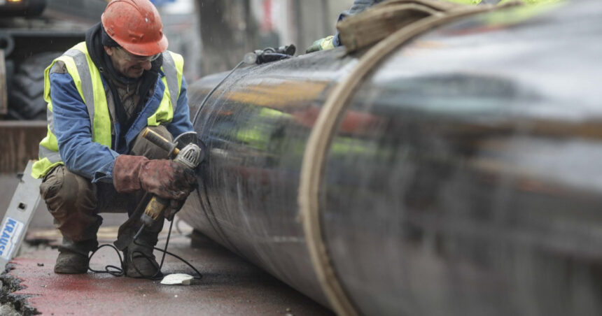 Comisia Europeană dă undă verde creșterii sprijinului financiar pentru modernizarea rețelei de încălzire centralizată din București 1 comisia europeana a aprobat majorarea ajutorului de stat pentru reabilitarea sistemului de termoficare al bucurestiului 67fd187cb2f25