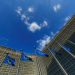 Comisia Europeană explorează soluții pentru a bloca noi acorduri cu furnizorii ruși de combustibili fosili în UE 3 comisia europeana cauta cai de a interzice firmelor din ue sa incheie noi contracte pentru combustibilii fosili de la rusi 6808eb9a20683