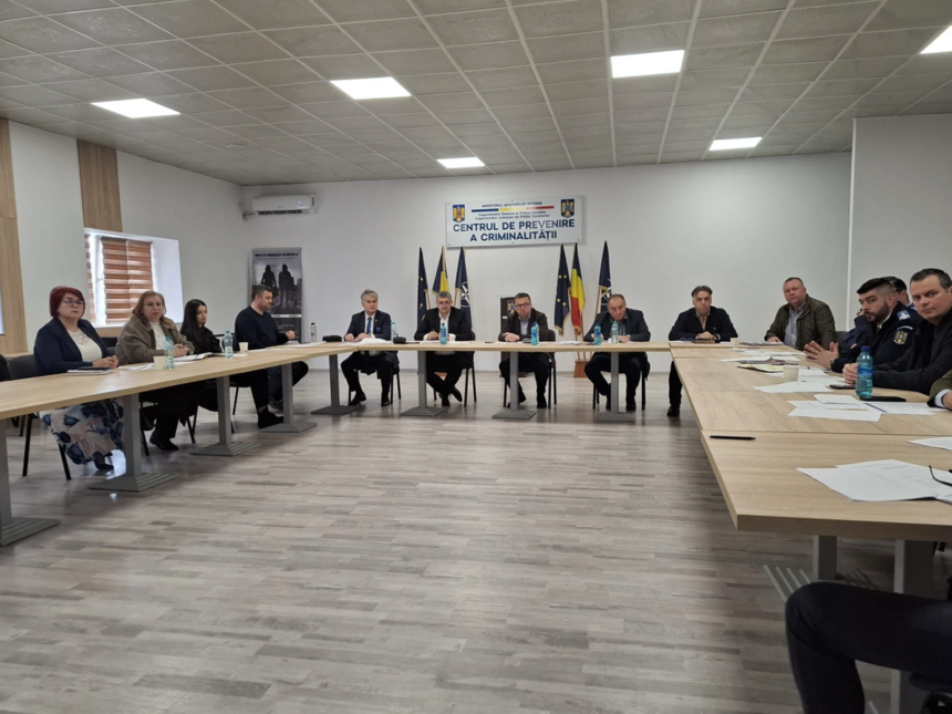 Constanța: O nouă frontă în bătălia contra consumului de droguri pentru siguranța tinerelor generații 1 constanta autoritatile intensifica lupta impotriva drogurilor pentru protejarea tinerilor 67efeb5673a37