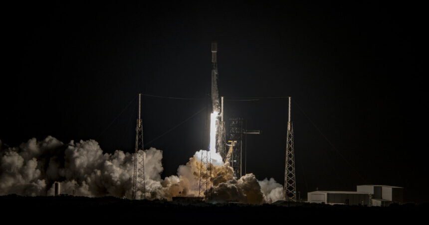 Starlink își extinde rețeaua cu 23 de noi sateliți, lansati în spațiu de SpaceX cu ajutorul rachetei Falcon 9. 1 constelatia starlink se dezvolta cu inca 23 de sateliti transportati pe orbita de spacex cu racheta falcon 9 680fbce0c37b7