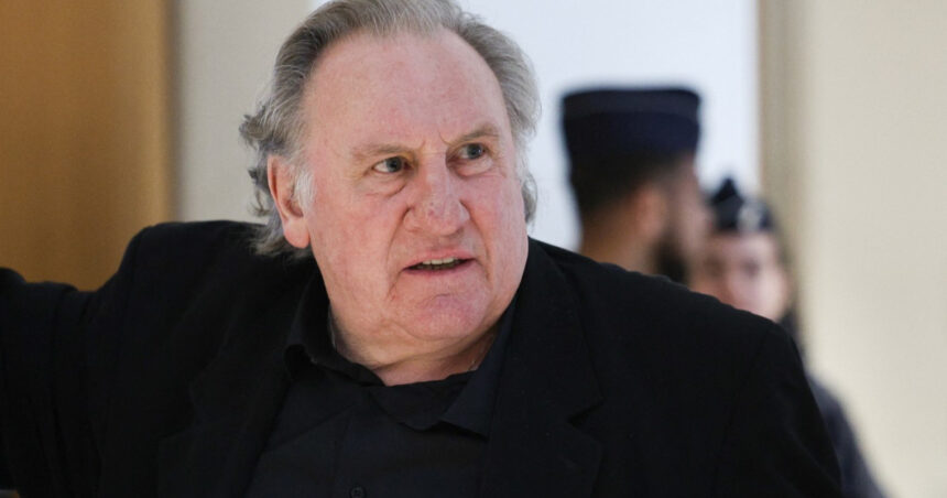 „Între adevăr și acuzații”: Gerard Depardieu se apără în instanță, respingând zvonurile despre comportamentul său la filmări și comentând despre mișcarea MeToo. 1 contest faptele gerard depardieu a negat la procesul sau de la paris ca a pipait femei la filmari ce a spus despre metoo 67ec1a2536011