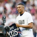Mbappe și PSG în confruntare: "Intrăm în ofensivă! Am blocat 55 de milioane de euro" 3 continua razboiul mbappe psg trecem la atac am pus sechestru pe 55 de milioane de euro 67f7e4cf53771