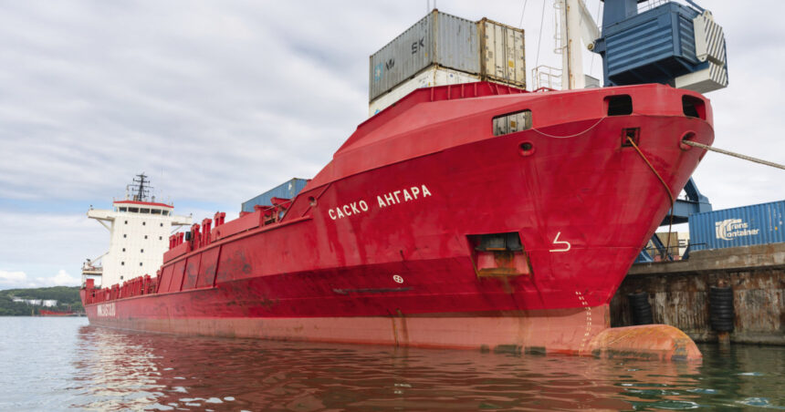 Coreea de Nord a livrat Rusiei între patru și șase milioane de proiectile, conform unei cercetări realizate de Reuters. 1 coreea de nord a furnizat rusiei intre patru si sase milioane de obuze potrivit unei investigatii reuters 67ff93ba56b9d