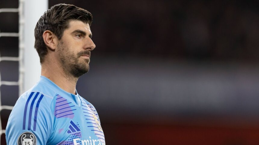 Courtois își exprimă frustrarea după confruntarea Real Madrid - Arsenal: "Esențial să acționăm ca o echipă, nu să ne concentrăm pe acțiuni individuale!" 1 courtois si a aruncat manusile dupa real madrid arsenal trebuie sa fim o echipa nu sa avem atatea faze individuale 68002d8b15301
