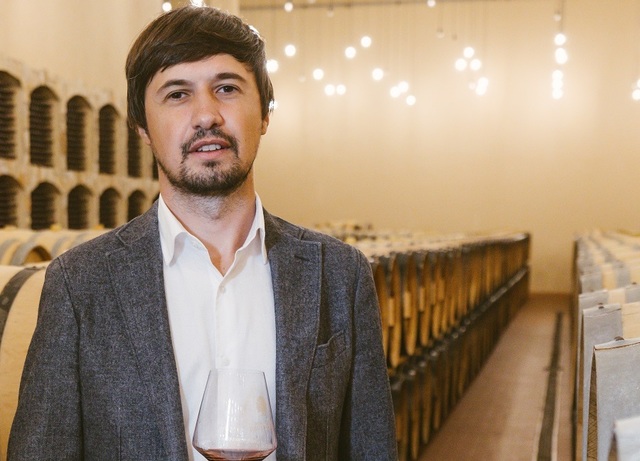 Crama Domeniile Davidescu: Colaborarea cu oenologi de renume din California și Noua Zeelandă, un succes răsunător! 1 crama domeniile davidescu aducerea in echipa a unor oenologi cu experienta formati in california si noua zeelanda s a dovedit castigatoare 67ff6e721b904