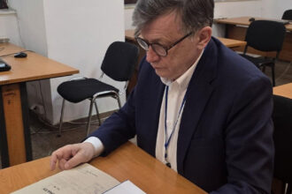 crin antonescu a prezentat declaratia pe care a dat o in 1988 la securitate nu exista nicio forma de colaborare document 68012367c242f