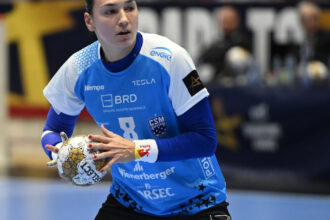 csm bucuresti esbjerg 30 29 victorie importanta pentru campioana romaniei cristina neagu la ultimul meci international acasa 6807d3932b91a