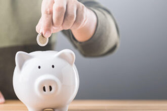 cum sa economisesti eficient si sa construiesti un fond pentru pensie in functie de varsta sfaturile unui expert bancar 68087e4f1dbc6