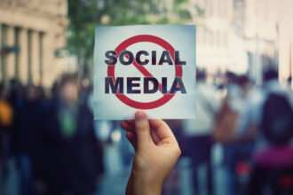 dan barna cere clarificari comisiei europene privind actiunile bec prin care cenzureaza libertatea de exprimare pe social media 67ff9b841e975