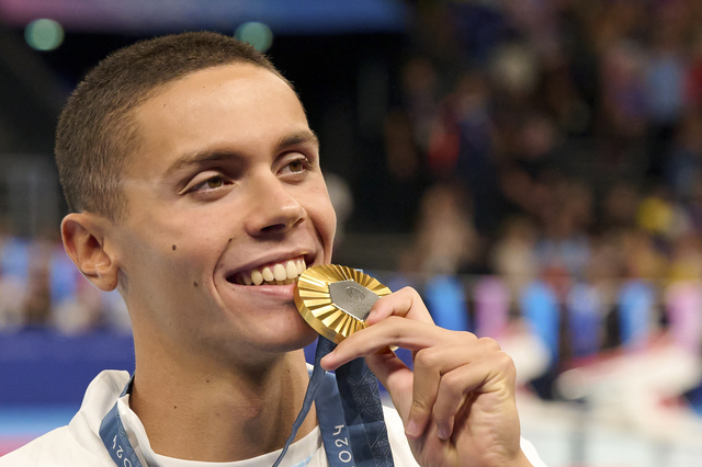 David Popovici: Acel înotător fără pereche, recordman la 50, 100 și 200 m liber! 1 david popovici cel mai rapid om in istorie la 50 100 si 200 m liber 67f904b624d5f