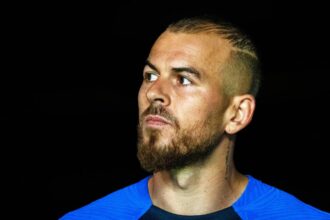denis alibec la craiova din vara reactia lui mirel radoi 680d47b674fb8