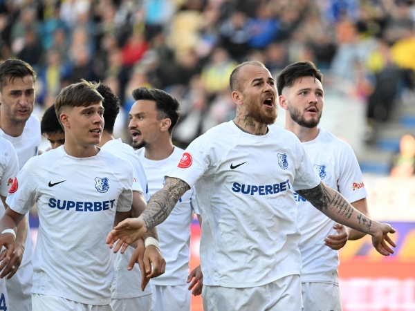Denis Alibec încă își cântărește opțiunile: Farul rămâne pe primul loc în preferințe! 1 denis alibec nu si a decis viitorul farul ramane prima optiune 6812107ca6065