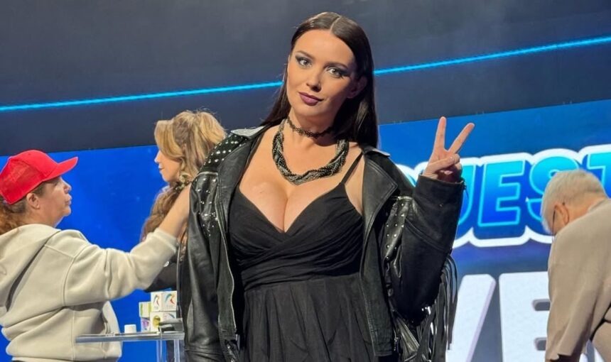 Diana Dumitrescu își face revenirea pe micile ecrane cu o emisiune de 220.000 de euro: „În prezent, totul este diferit!” 1 diana dumitrescu a revenit in televiziune prezinta o emisiune de 220 000 de euro astazi nimic nu mai e normal 68108d0dac7d5