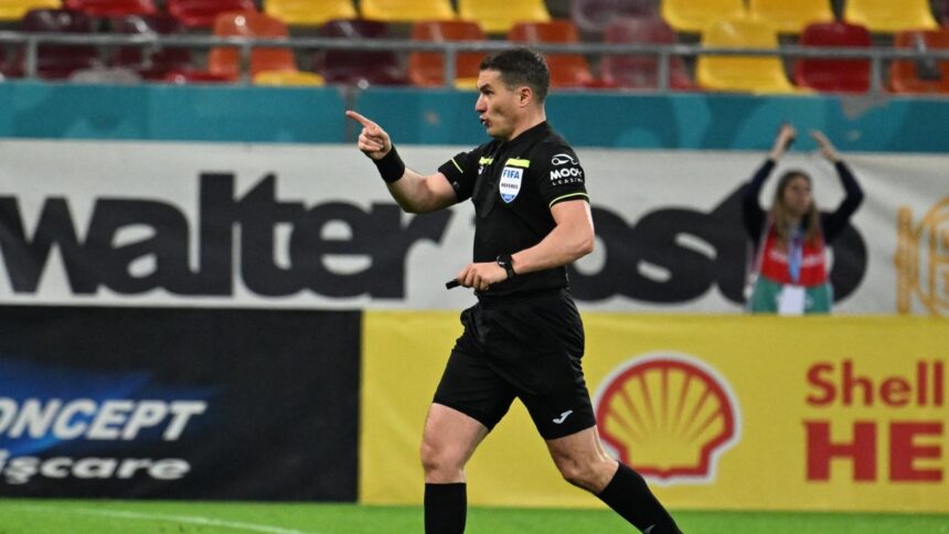 Dialogul captivant dintre Ștefan Târnovanu și Istvan Kovacs la finalul confruntării FCSB – CFR 3-2: „Hai, că la VAR se vede!” 1 discutia dintre stefan tarnovanu si istvan kovacs din finalul meciului fcsb cfr 3 2 sus ca vede la var 6806494b54048